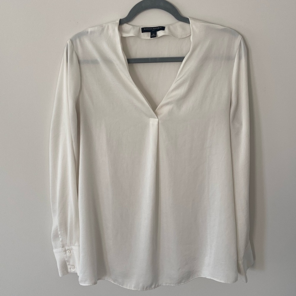 Banana Republic Split Neck Blouse